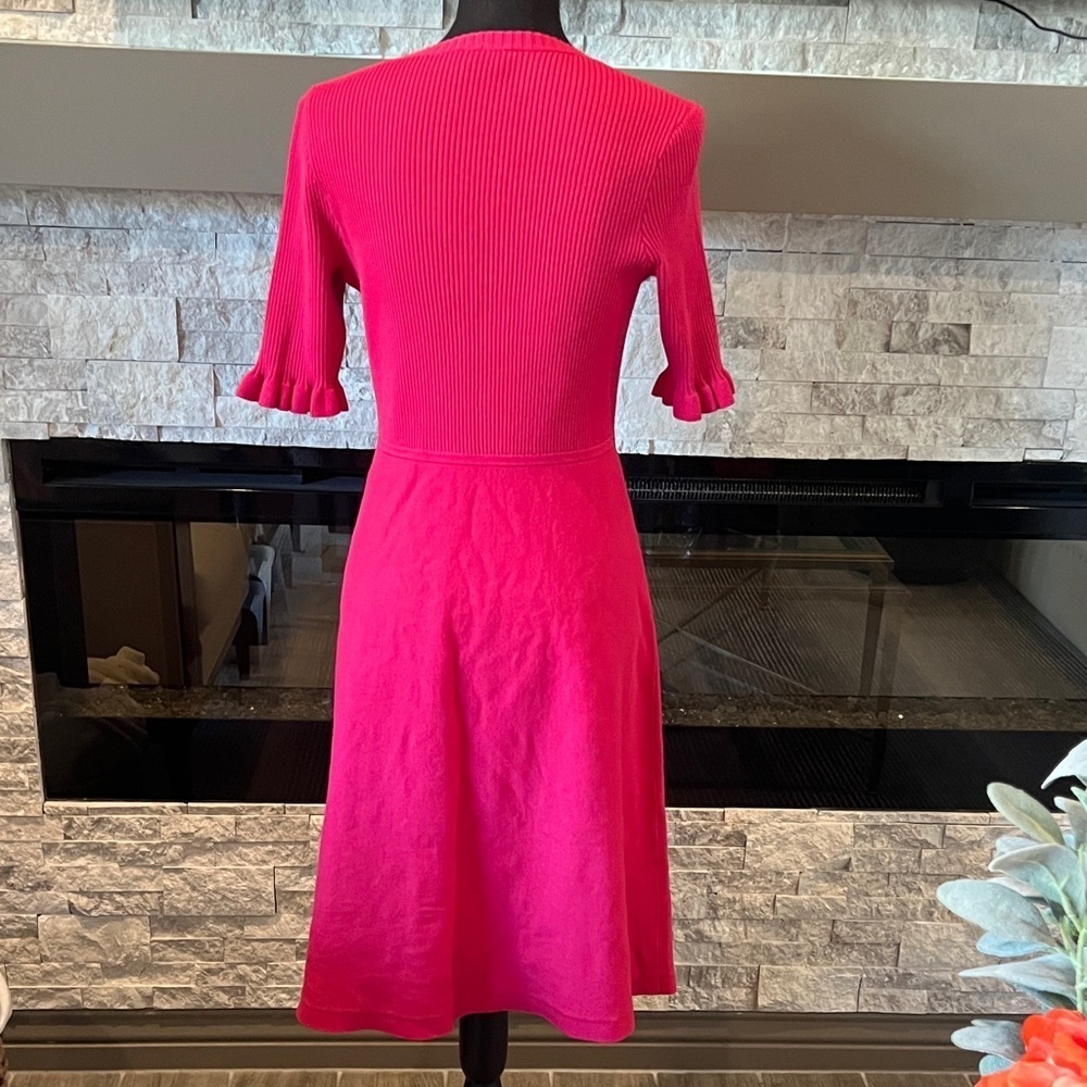 Kate Spade V-Neck Midi Dress in Bold Pink size Medium - Picture 9 of 13